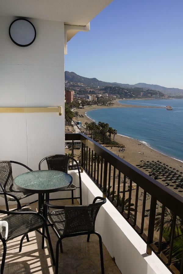Beachfront Apartment Malaga Bagian luar foto